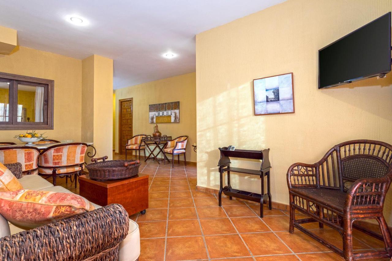 Casa Flores Con Piscina Interior Climatizada 알카우씬 외부 사진